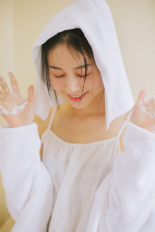 欧美成人AA久久狼窝五月丁香